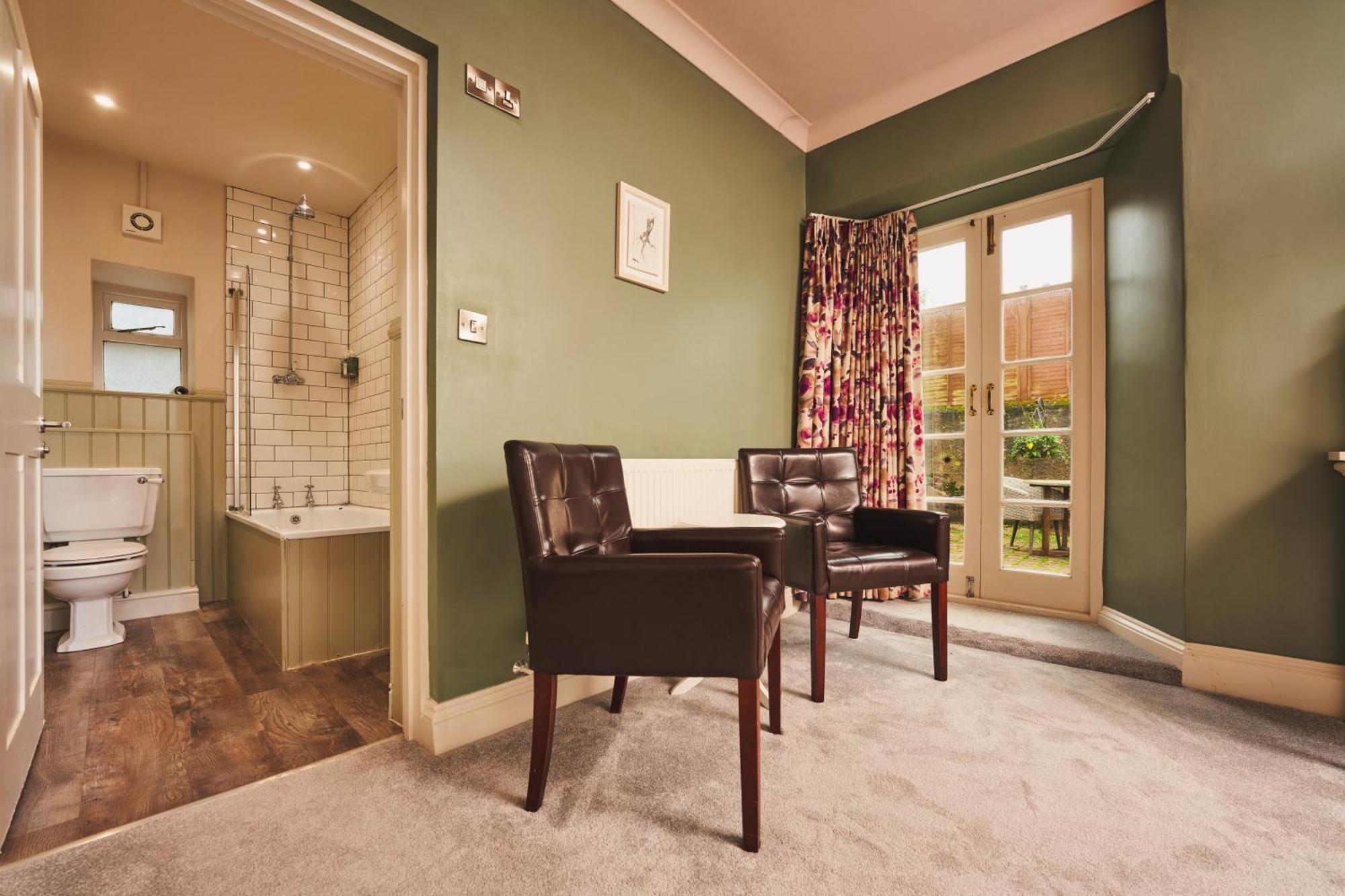 Rose And Crown Yealmpton Otel Dış mekan fotoğraf