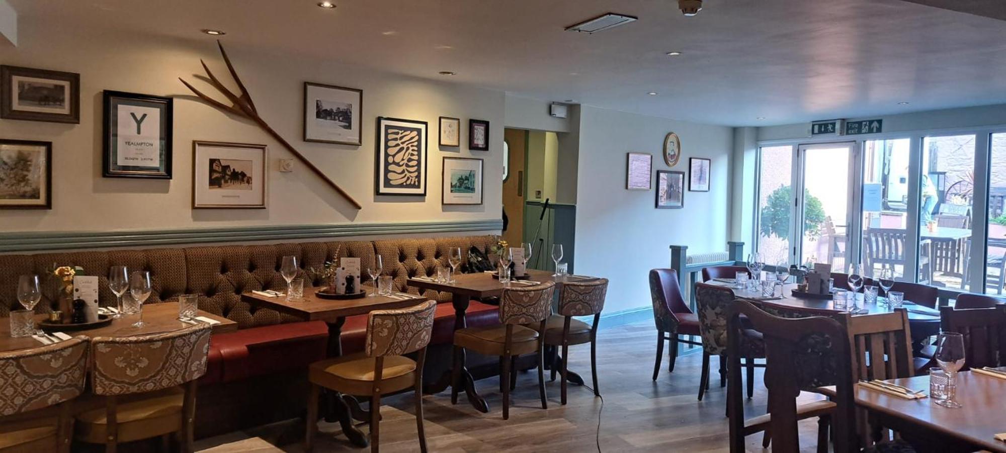 Rose And Crown Yealmpton Otel Dış mekan fotoğraf
